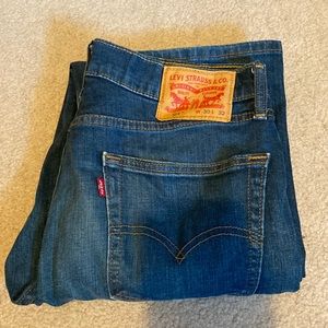 LEVI JEANS